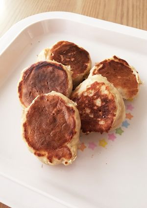バナナと豆腐のもっちりパンケーキ-レシピのメイン写真