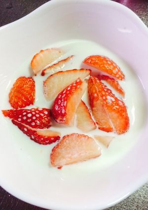 いちごの牛乳かけ＊朝食やおやつに＊-レシピのメイン写真
