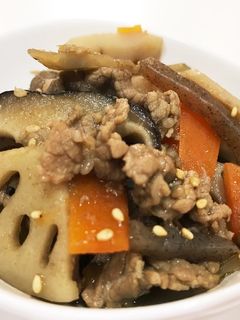 牛肉と根菜の煮物-レシピのメイン写真