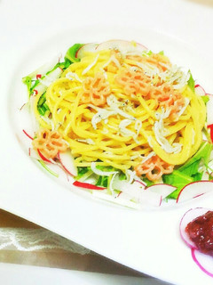簡単!ヘルシー水菜と梅としらすの春パスタ-レシピのメイン写真