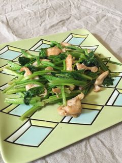 ほうれんそうの茎と鶏肉の炒め物5〇◎-レシピのメイン写真