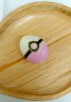 キャラ弁♪うずらDEモンスターボール-レシピのメイン写真
