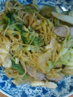 餃子の王将ラーメンで焼きラーメン-レシピのメイン写真
