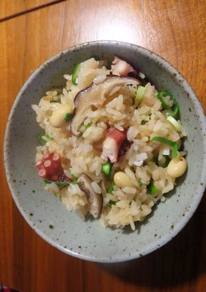 豆入りタコ飯(^^♪-レシピのメイン写真