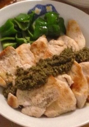 鶏胸肉のバジルソースがけ-レシピのメイン写真