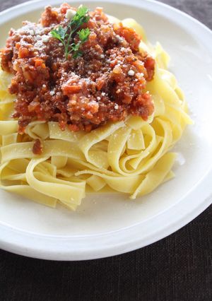 手打ちパスタ・ミートソース-レシピのメイン写真