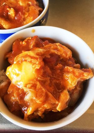 休日ランチ♪トマトの洋風親子丼-レシピのメイン写真