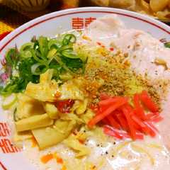 รูปของ すぐ出来♡餃子の王将で豆乳豚骨ラーメン