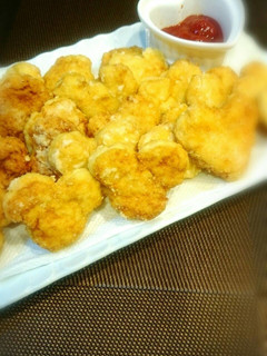 ヘルシー高野豆腐粉入り豆腐チキンナゲット-レシピのメイン写真