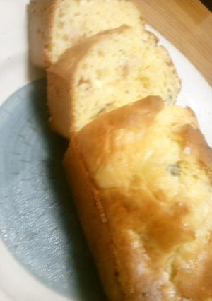 ゴーダチーズとナッツのパウンドケーキ-レシピのメイン写真