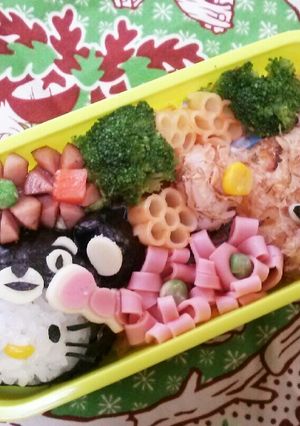 くまモンキティ♡キャラ弁✱-レシピのメイン写真