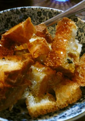 フランスパンでさいころはちみつトースト-レシピのメイン写真