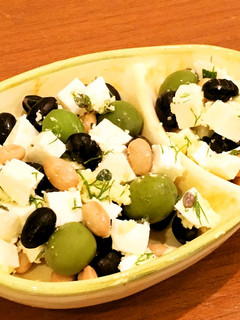簡単!黒豆と大豆のWチーズのハーブマリネ-レシピのメイン写真