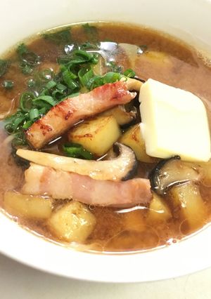 餃子の王将味噌ラーメン☆洋風アレンジ-レシピのメイン写真