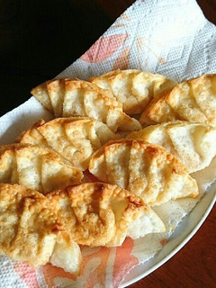 餃子の皮とクリチde簡単おつまみ-レシピのメイン写真