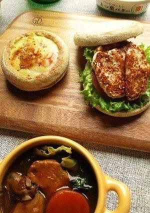 マフィンを使ったチキンと卵サンド-レシピのメイン写真