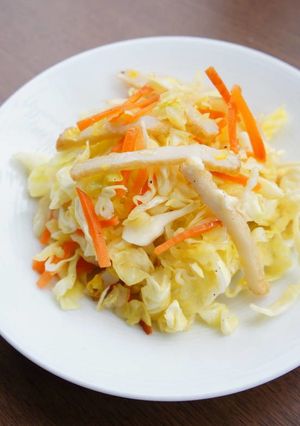 春キャベツ・コーンチーズ天の和え物-レシピのメイン写真
