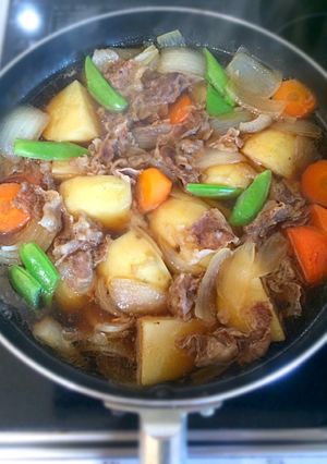 新玉ねぎと、新じゃが芋の肉じゃが-レシピのメイン写真