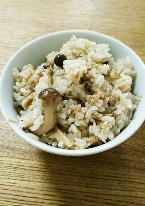 キノコの炊き込みご飯-レシピのメイン写真