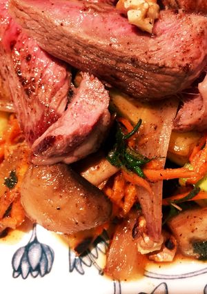ラムロースのスパイス温サラダ-レシピのメイン写真