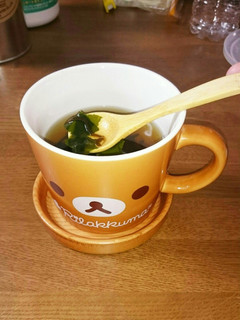 簡単 塩昆布とワカメでお吸い物-レシピのメイン写真