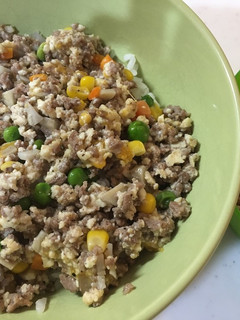 潰すだけ☆簡単ハンバーグ風味そぼろ豆腐丼-レシピのメイン写真