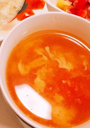 簡単！トマトと卵のシンプルスープ-レシピのメイン写真