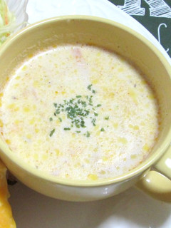 有り合せ野菜で優しい味わいのミルクスープ-レシピのメイン写真