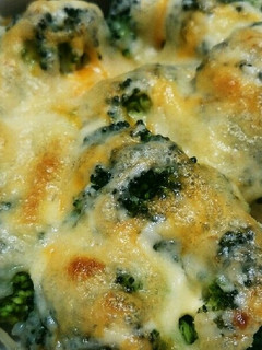 洋風おつまみ ブロッコリーのチーズ焼き-レシピのメイン写真