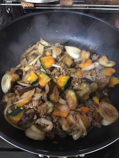 めんつゆで茄子&かぼちゃ&挽肉の甘酢炒め-レシピのメイン写真
