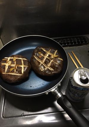 ビールに しいたけステーキ-レシピのメイン写真