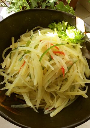 じゃがいもの酸味辛味炒め(酸辣土豆丝)-レシピのメイン写真