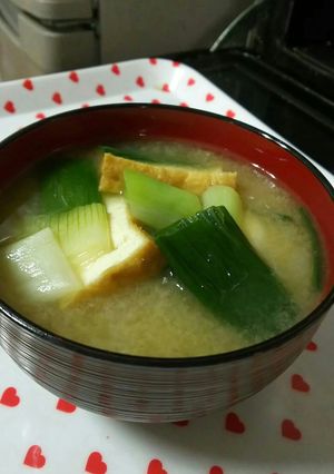春の味♪葉玉ねぎと厚揚げのお味噌汁-レシピのメイン写真