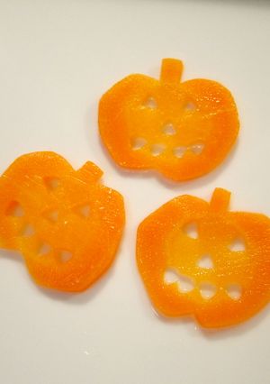 人参でハロウィンかぼちゃ-レシピのメイン写真