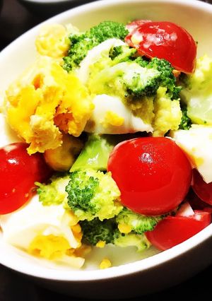 鍋不要！ブロッコリーと卵のサラダ☆-レシピのメイン写真