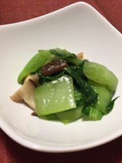 チンゲン菜と椎茸の炒め物-レシピのメイン写真