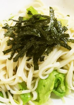 超楽々 旬キャベツの温うどん松茸風味-レシピのメイン写真
