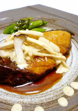 ブリ洋風照り焼き＊秋の豆乳キノコソース＊-レシピのメイン写真