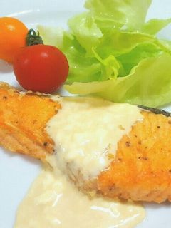鮭のムニエル♪簡単レモンティーソース☆-レシピのメイン写真