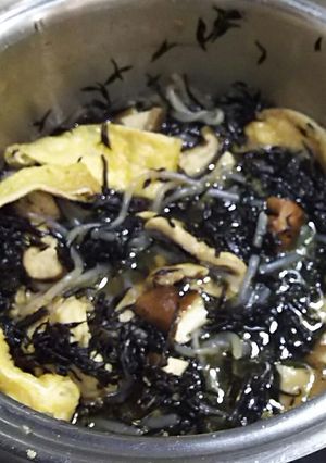 鶏セセリとヒジキの炒め煮風-レシピのメイン写真
