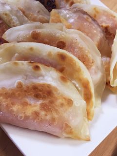 餃子の皮でおつまみ♪-レシピのメイン写真