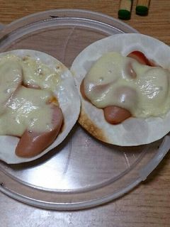 簡単☆餃子の皮ピザ-レシピのメイン写真