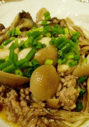 たっぷりキノコの肉味噌炒め-レシピのメイン写真