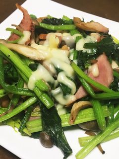 ほうれん草とぶなしめじ炒め チーズのせ-レシピのメイン写真