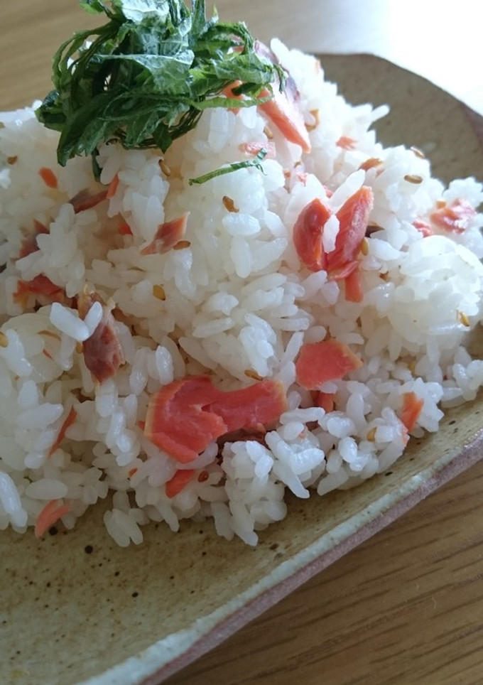 10分朝ご飯♪塩鮭1切れでちらし寿司風-レシピのメイン写真