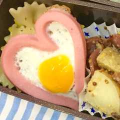 รูปของ ハートの目玉焼き♡お弁当に☆キャラ弁に☆