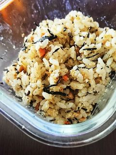 ひじきの煮物でリメイク炒飯-レシピのメイン写真