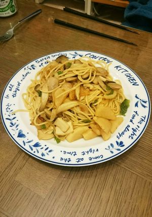 長いもときのこのバター醤油パスタ-レシピのメイン写真