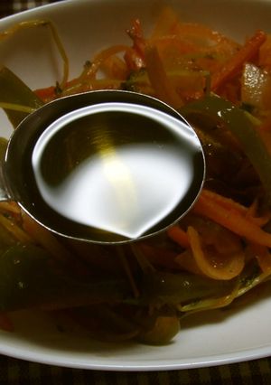身体に優しい野菜炒めにオリーブ油プラス-レシピのメイン写真