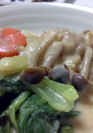 鶏とチンゲン菜のミルクスープ仕立て-レシピのメイン写真